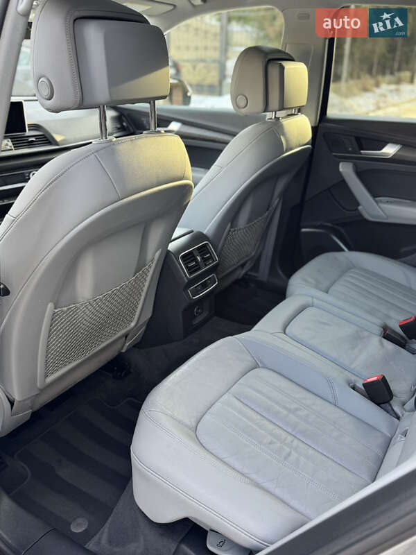 Внедорожник / Кроссовер Audi Q5 2018 в Львове