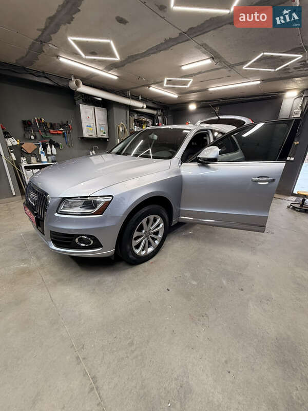 Внедорожник / Кроссовер Audi Q5 2015 в Львове фото Внедорожник / Кроссовер Audi Q5 2015 в Львове