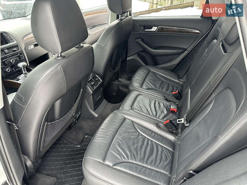 Внедорожник / Кроссовер Audi Q5 2015 в Виннице