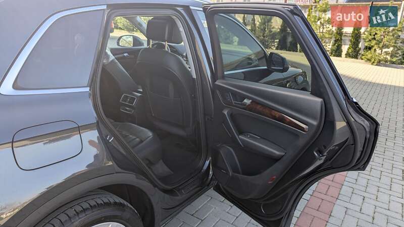 Внедорожник / Кроссовер Audi Q5 2017 в Золочеве