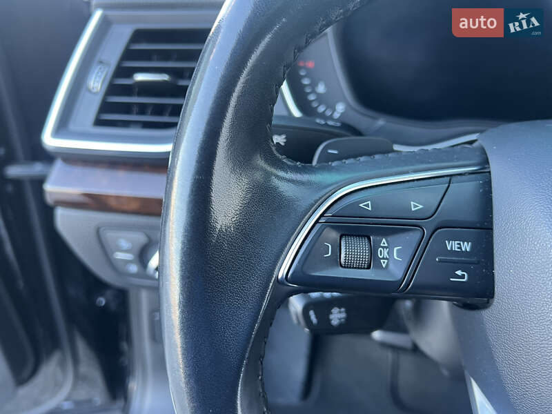 Внедорожник / Кроссовер Audi Q5 2017 в Луцке