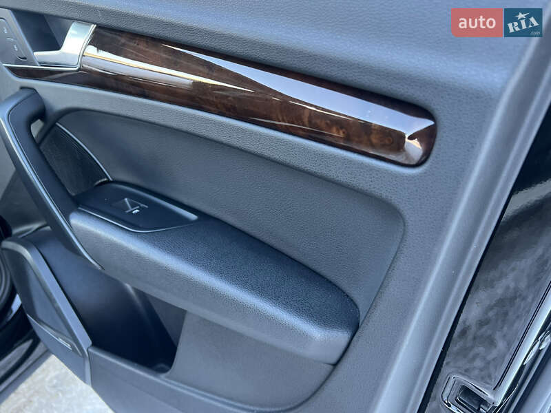 Внедорожник / Кроссовер Audi Q5 2017 в Луцке