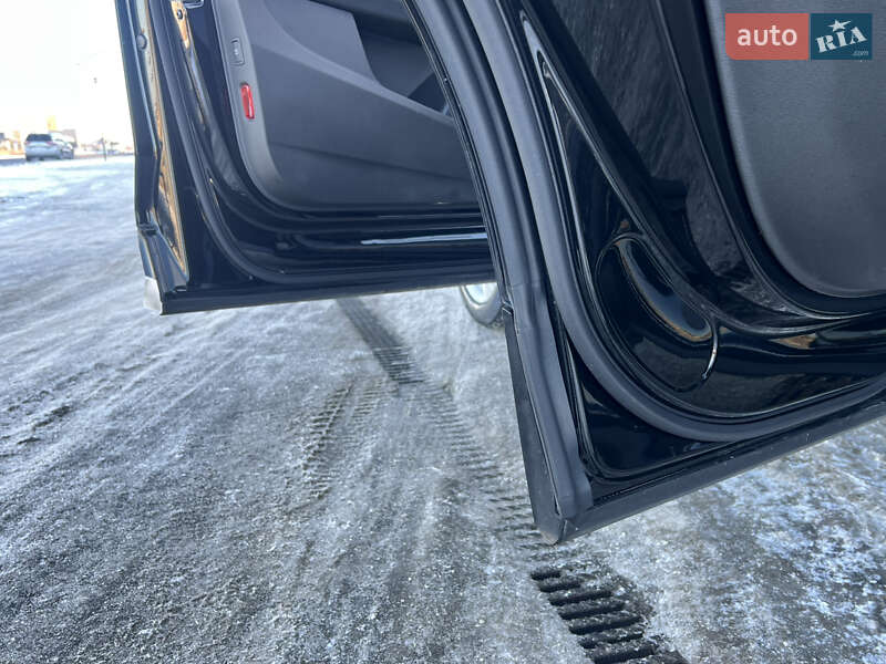 Внедорожник / Кроссовер Audi Q5 2017 в Луцке