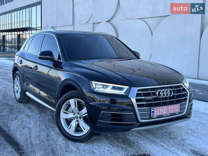 Внедорожник / Кроссовер Audi Q5 2017 в Луцке