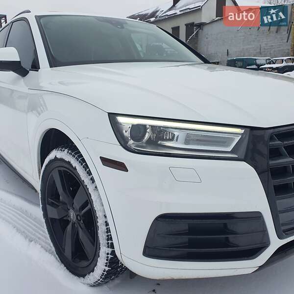 Внедорожник / Кроссовер Audi Q5 2017 в Луцке фото 2 Внедорожник / Кроссовер Audi Q5 2017 в Луцке