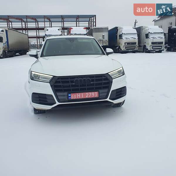 Внедорожник / Кроссовер Audi Q5 2017 в Луцке фото 5 Внедорожник / Кроссовер Audi Q5 2017 в Луцке