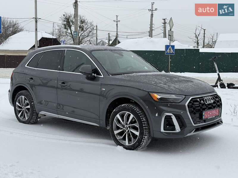 Внедорожник / Кроссовер Audi Q5 2022 в Киеве
