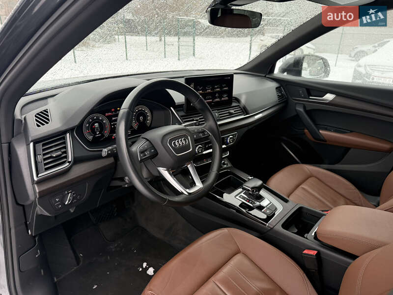 Внедорожник / Кроссовер Audi Q5 2022 в Киеве