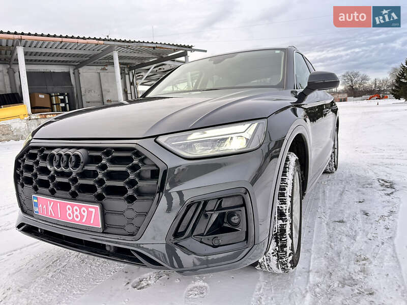 Внедорожник / Кроссовер Audi Q5 2020 в Киеве