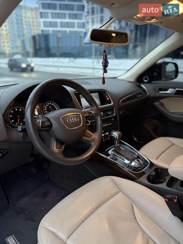 Внедорожник / Кроссовер Audi Q5 2013 в Киеве
