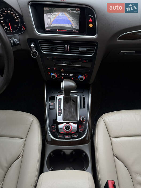 Внедорожник / Кроссовер Audi Q5 2013 в Киеве