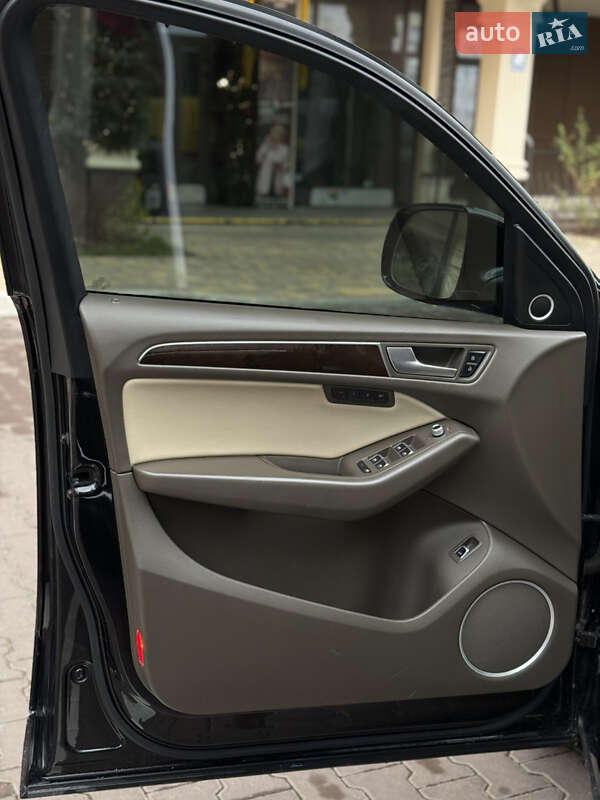 Внедорожник / Кроссовер Audi Q5 2013 в Киеве