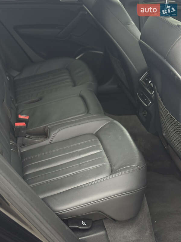 Внедорожник / Кроссовер Audi Q5 2018 в Киеве