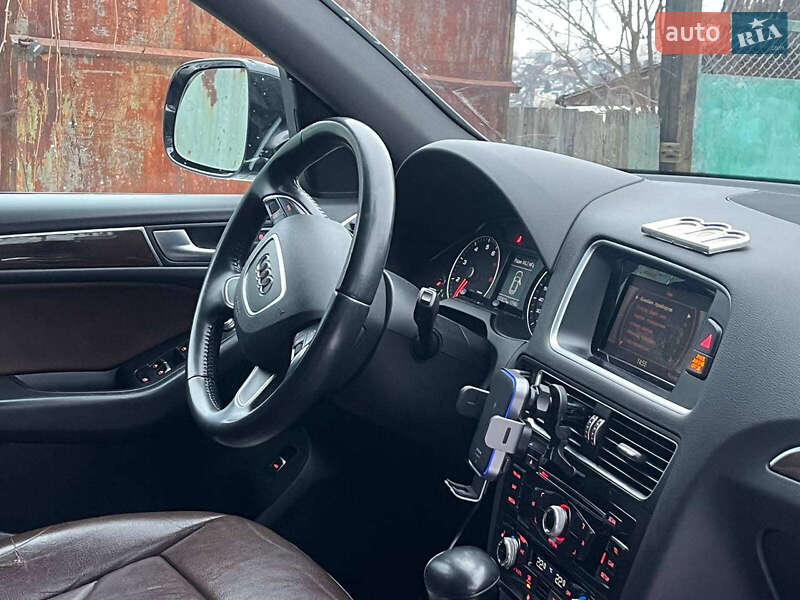 Внедорожник / Кроссовер Audi Q5 2015 в Киеве