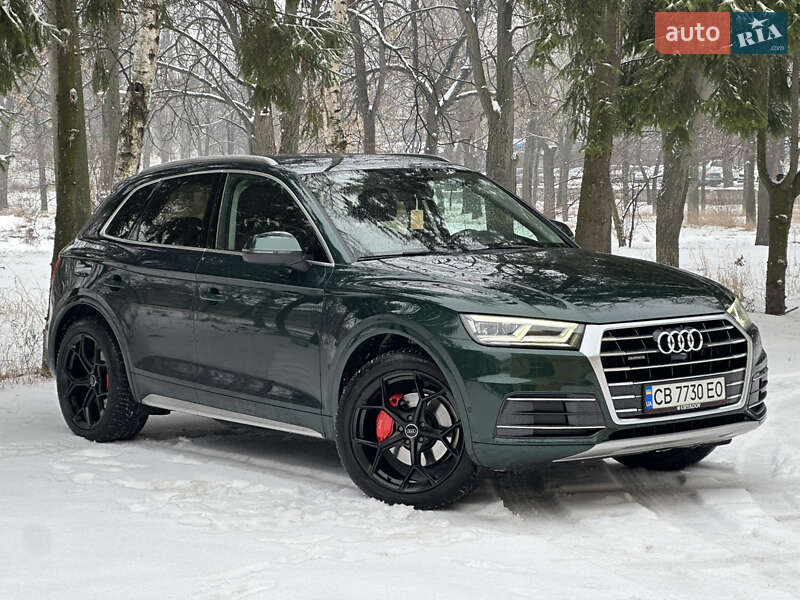 Позашляховик / Кросовер Audi Q5 2017 в Києві