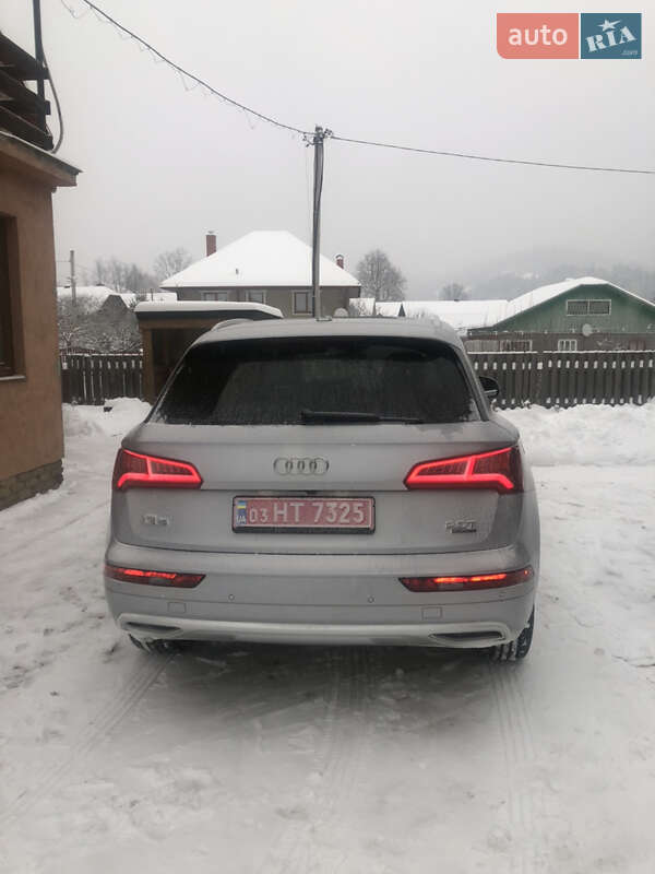 Внедорожник / Кроссовер Audi Q5 2018 в Сколе