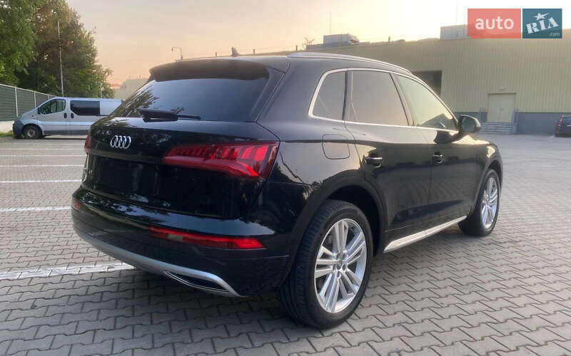 Внедорожник / Кроссовер Audi Q5 2018 в Львове