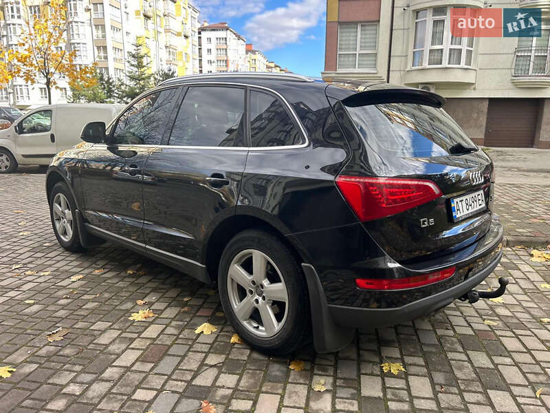 Внедорожник / Кроссовер Audi Q5 2011 в Богородчанах
