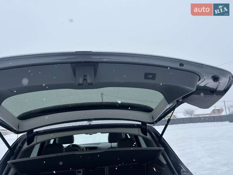 Внедорожник / Кроссовер Audi Q5 2015 в Дубно фото 86 Внедорожник / Кроссовер Audi Q5 2015 в Дубно