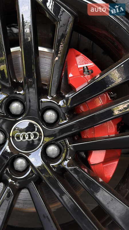 Внедорожник / Кроссовер Audi Q5 2017 в Львове