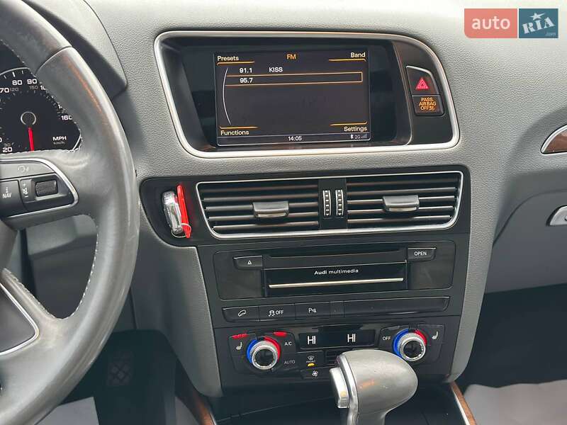 Позашляховик / Кросовер Audi Q5 2017 в Львові