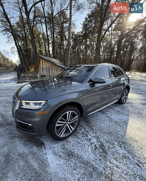 Внедорожник / Кроссовер Audi Q5 2018 в Львове фото Внедорожник / Кроссовер Audi Q5 2018 в Львове