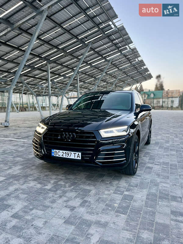 Внедорожник / Кроссовер Audi Q5 2019 в Львове