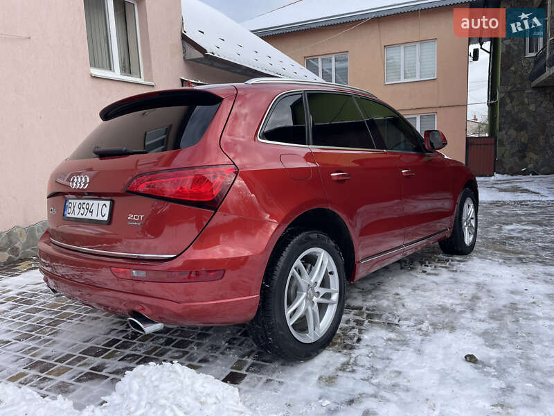 Внедорожник / Кроссовер Audi Q5 2014 в Черновцах