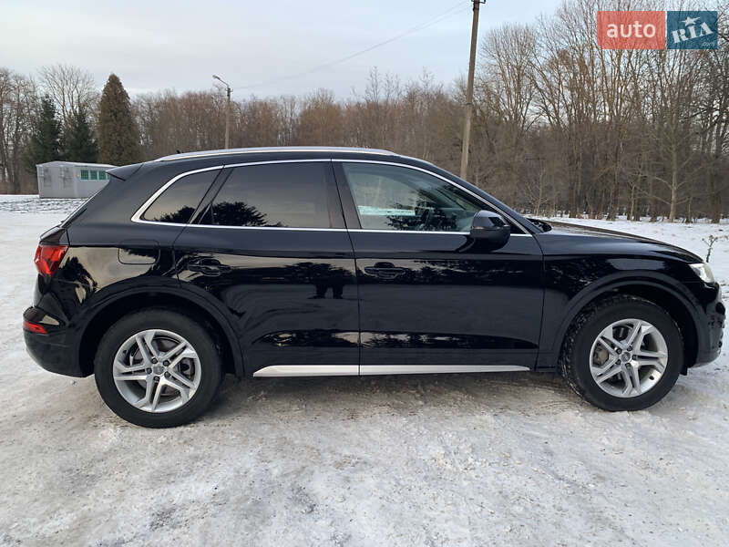 Внедорожник / Кроссовер Audi Q5 2018 в Ивано-Франковске фото 11 Внедорожник / Кроссовер Audi Q5 2018 в Ивано-Франковске