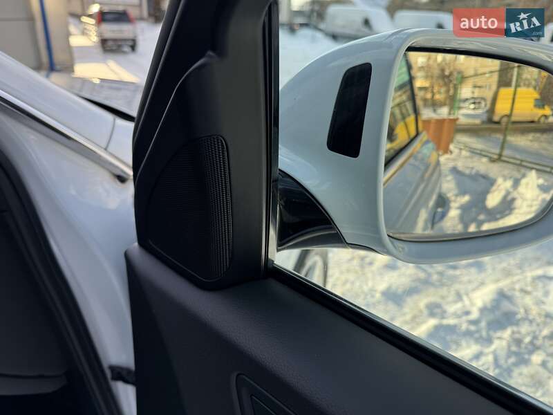 Внедорожник / Кроссовер Audi Q5 2016 в Черновцах