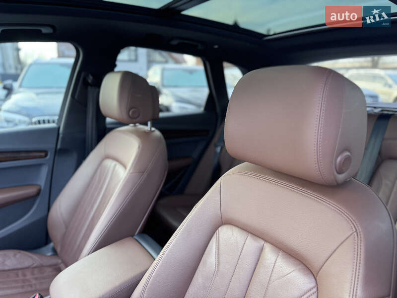 Внедорожник / Кроссовер Audi Q5 2020 в Ивано-Франковске