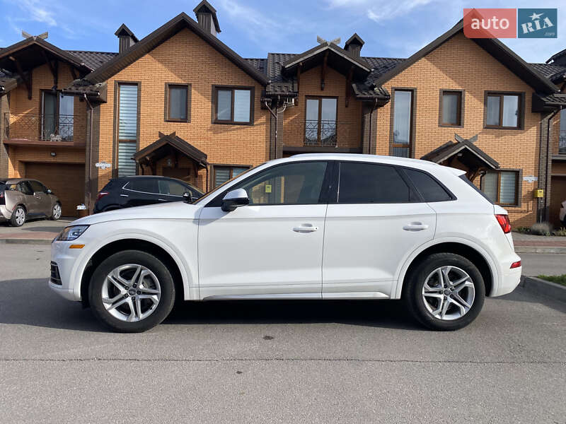Внедорожник / Кроссовер Audi Q5 2018 в Виннице
