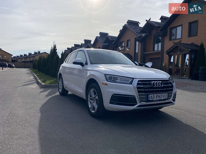 Внедорожник / Кроссовер Audi Q5 2018 в Виннице