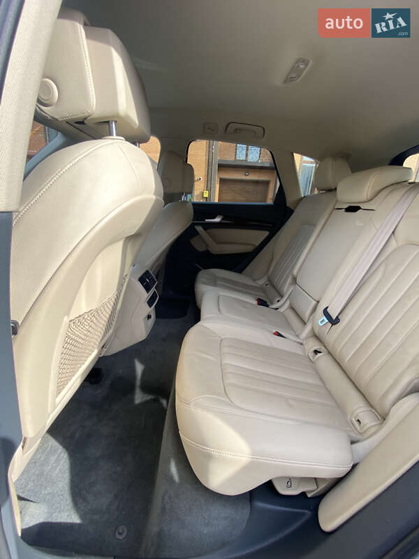 Внедорожник / Кроссовер Audi Q5 2018 в Виннице