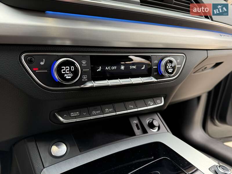 Внедорожник / Кроссовер Audi Q5 2020 в Днепре фото 19 Внедорожник / Кроссовер Audi Q5 2020 в Днепре