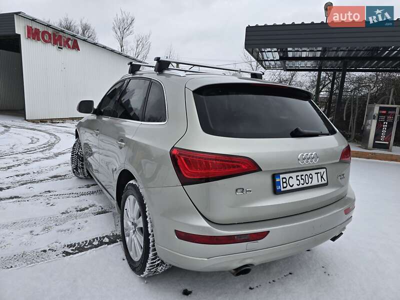 Внедорожник / Кроссовер Audi Q5 2013 в Харькове