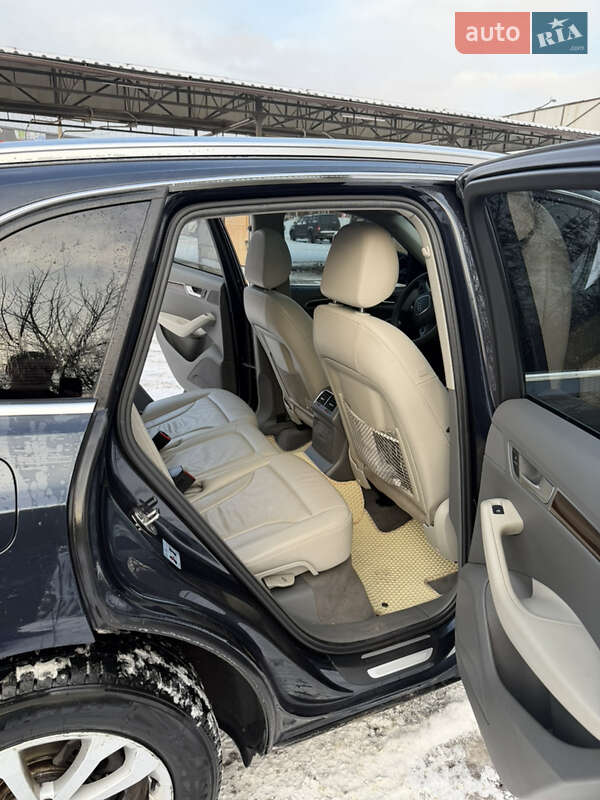 Внедорожник / Кроссовер Audi Q5 2012 в Сумах