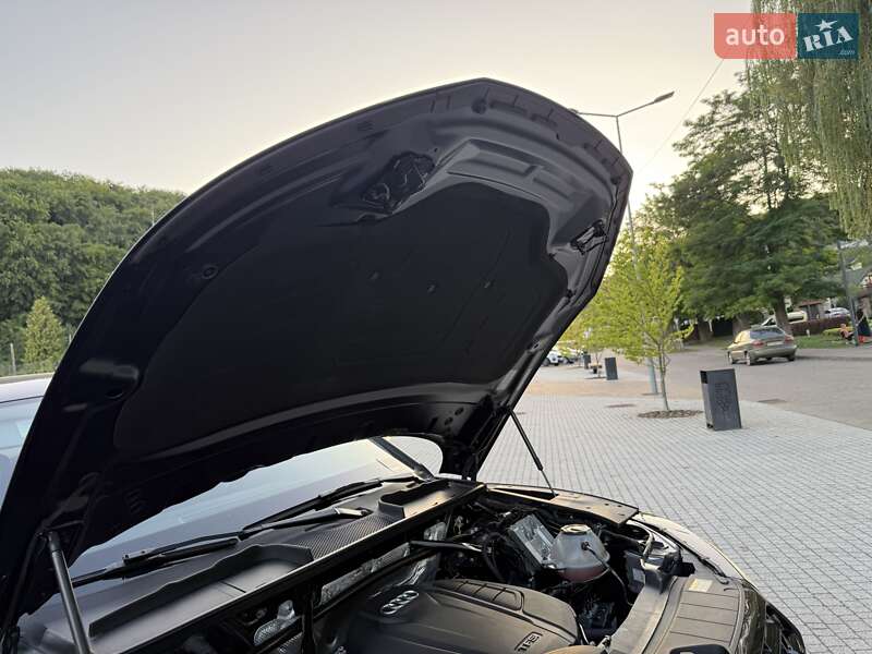 Внедорожник / Кроссовер Audi Q5 2020 в Львове