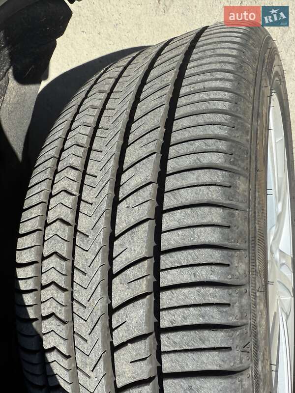 Внедорожник / Кроссовер Audi Q5 2020 в Львове