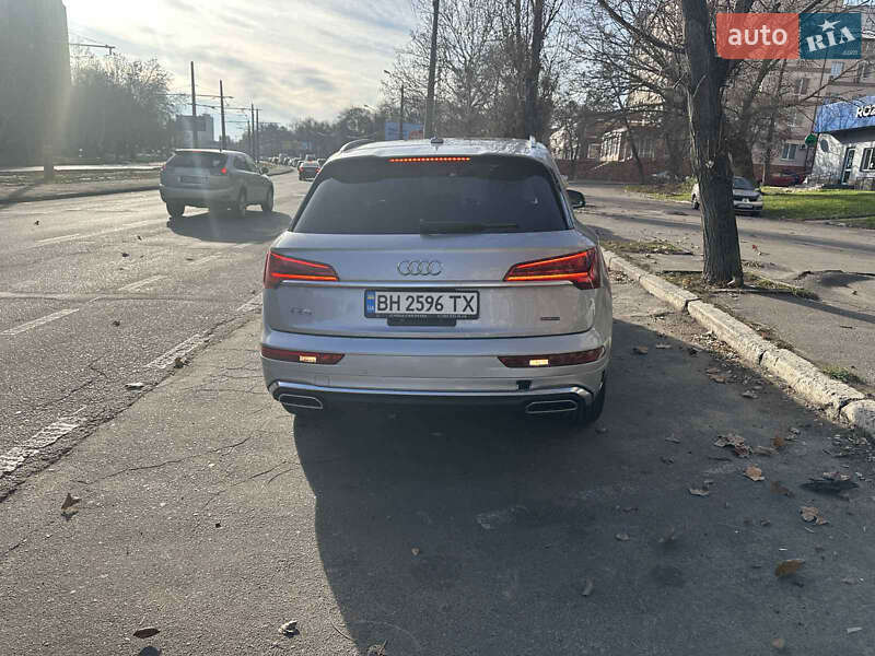 Внедорожник / Кроссовер Audi Q5 2022 в Одессе