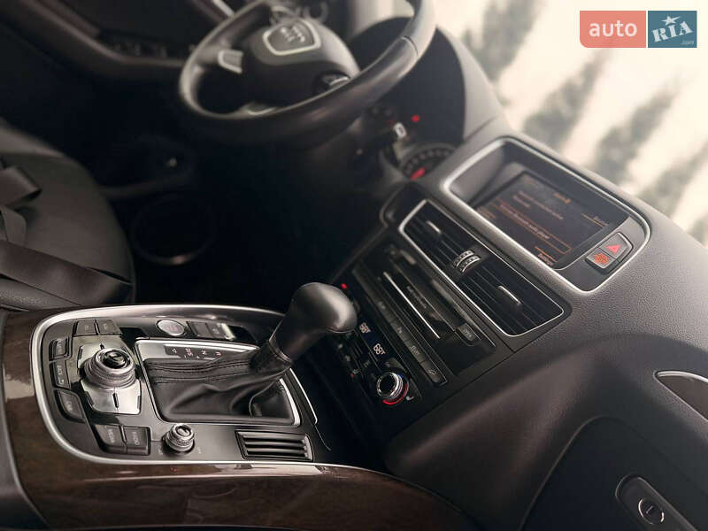 Внедорожник / Кроссовер Audi Q5 2015 в Дрогобыче