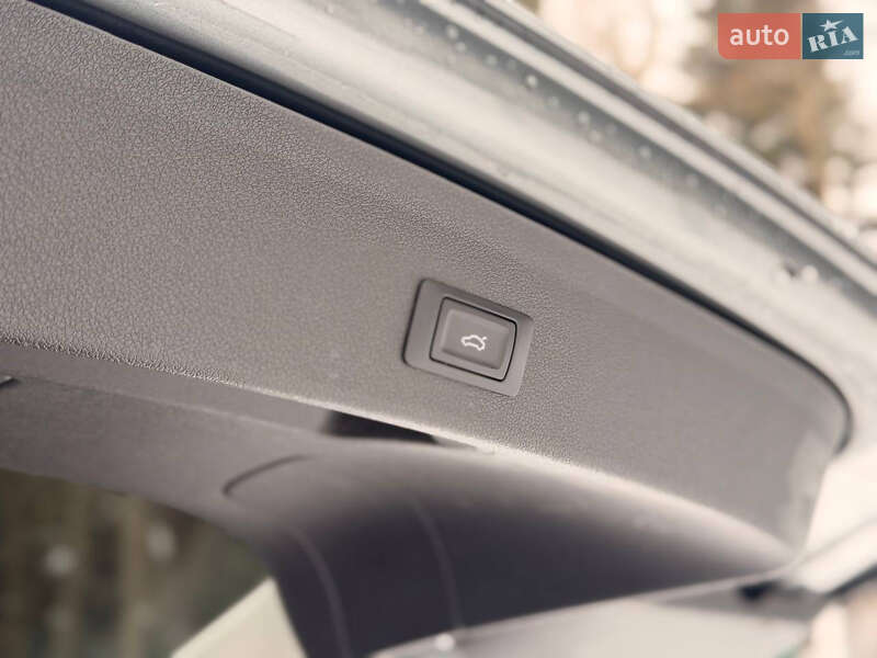 Внедорожник / Кроссовер Audi Q5 2015 в Дрогобыче