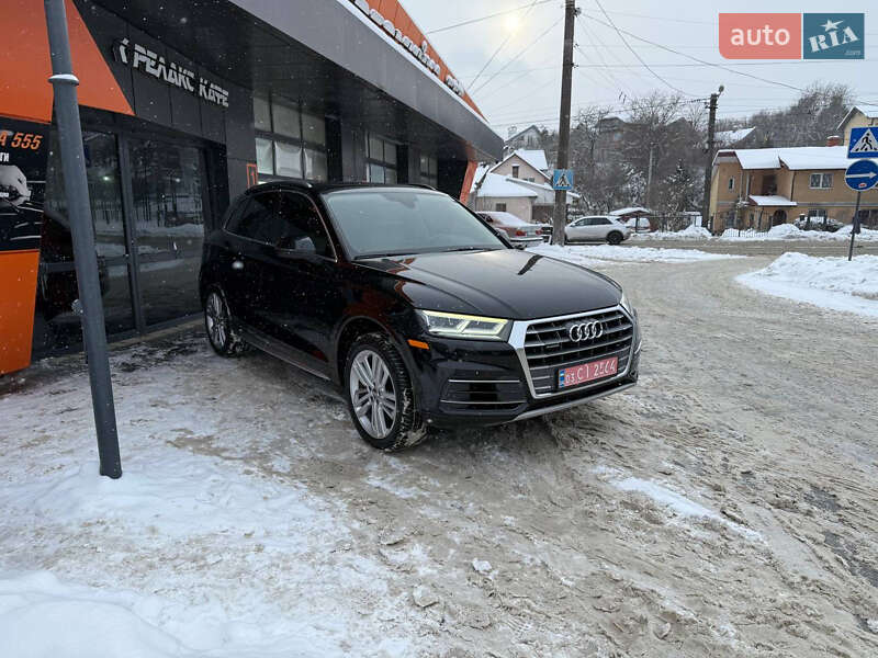 Внедорожник / Кроссовер Audi Q5 2017 в Львове