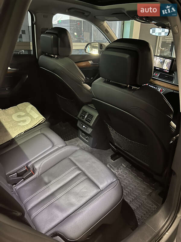 Внедорожник / Кроссовер Audi Q5 2022 в Харькове