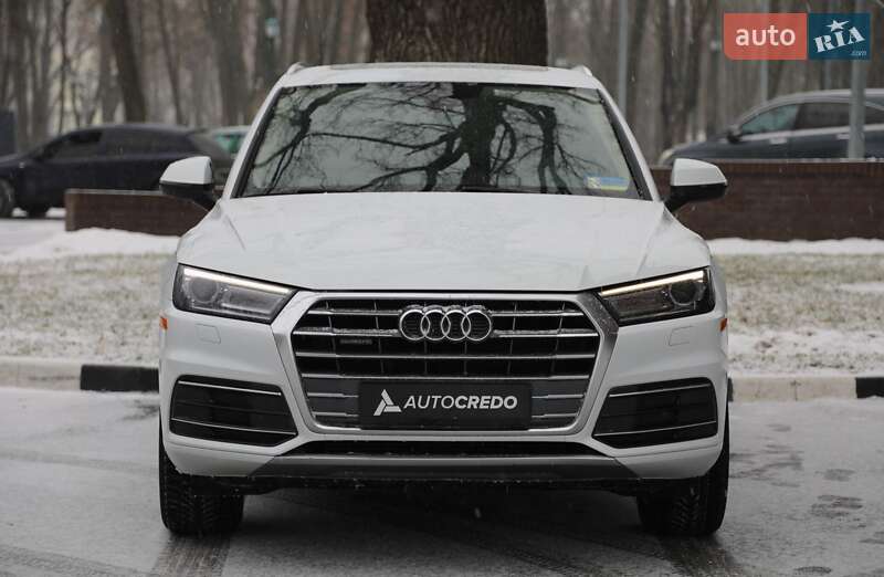 Внедорожник / Кроссовер Audi Q5 2019 в Харькове