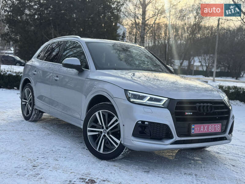 Внедорожник / Кроссовер Audi Q5 2019 в Лубнах