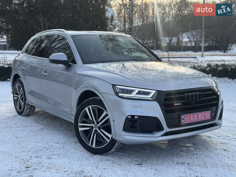 Внедорожник / Кроссовер Audi Q5 2019 в Лубнах