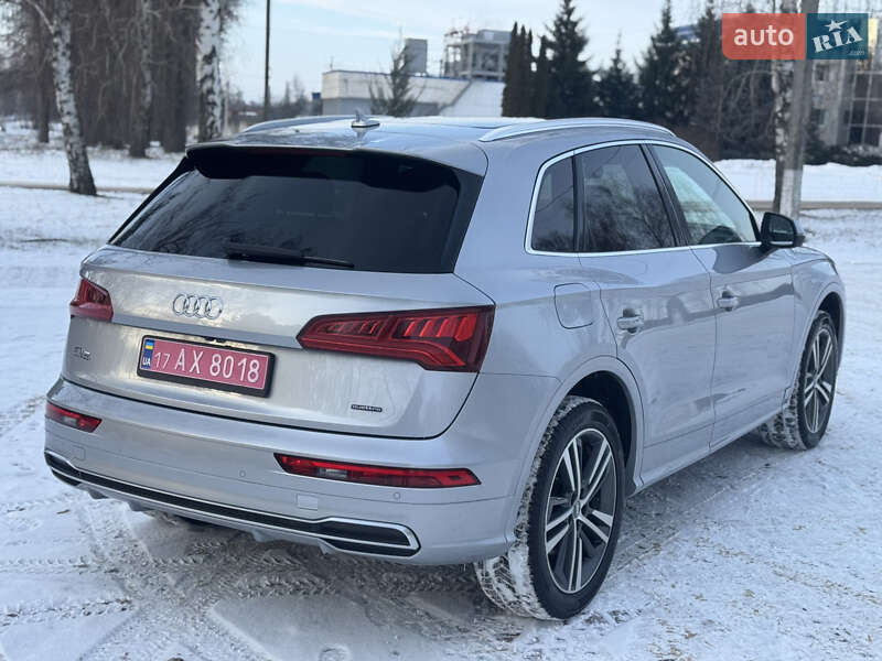 Внедорожник / Кроссовер Audi Q5 2019 в Лубнах