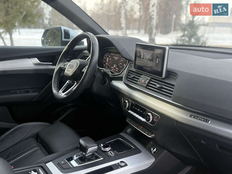 Внедорожник / Кроссовер Audi Q5 2019 в Лубнах
