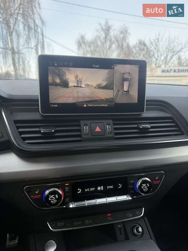 Внедорожник / Кроссовер Audi Q5 2019 в Лубнах